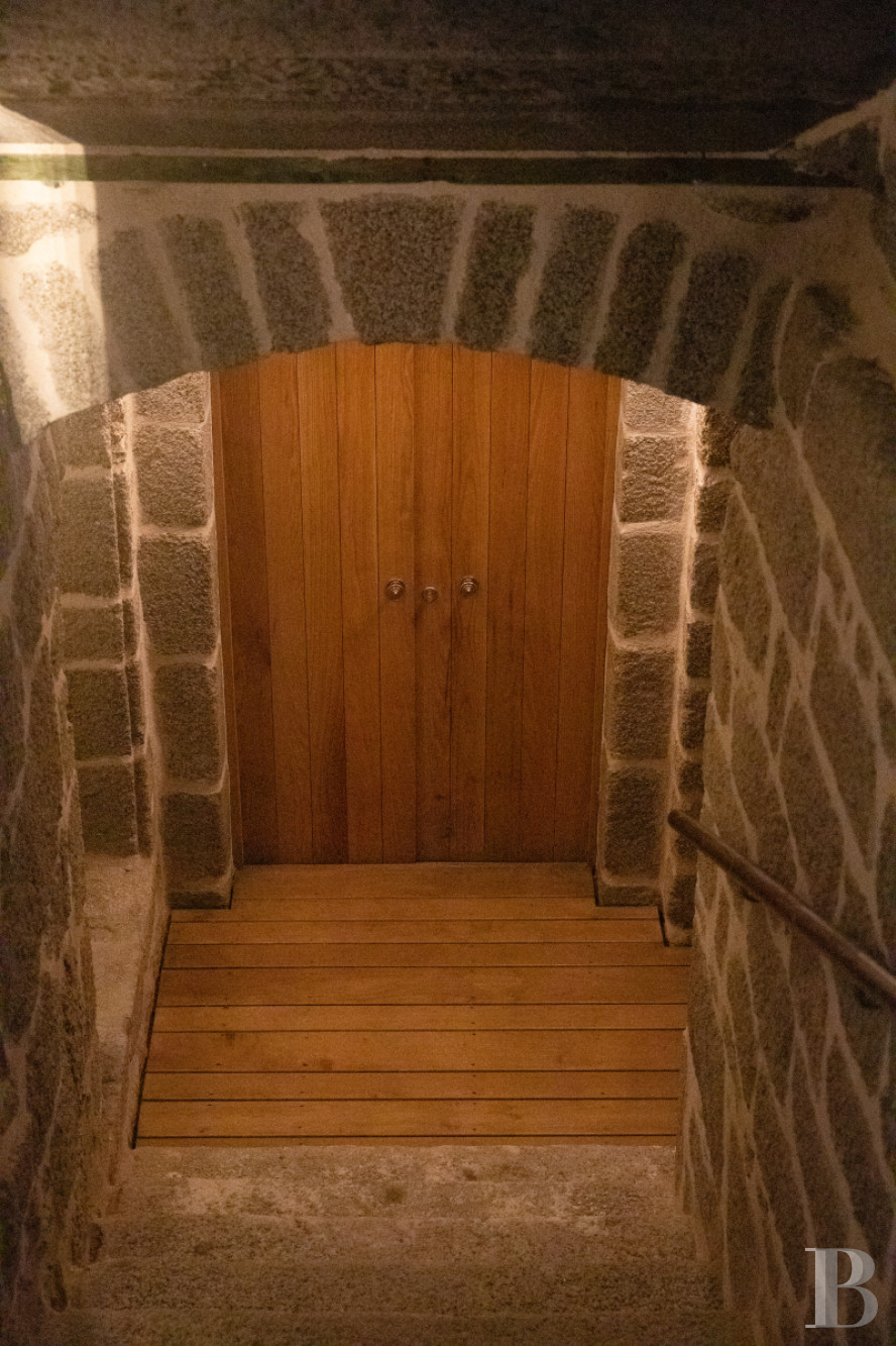 A carefully renovated 19th-century family home in the Plateau de Millevaches nature reserve in Flayat  - photo  n°62